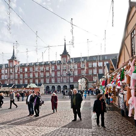 Atico En El Centro De Madrid - Calle Jardines Екстериор снимка