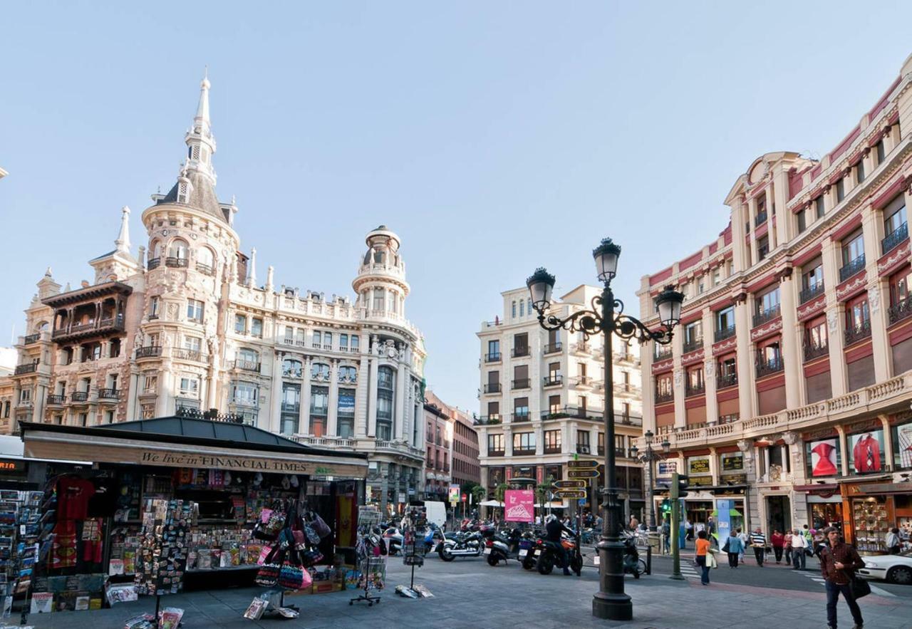 Atico En El Centro De Madrid - Calle Jardines Екстериор снимка