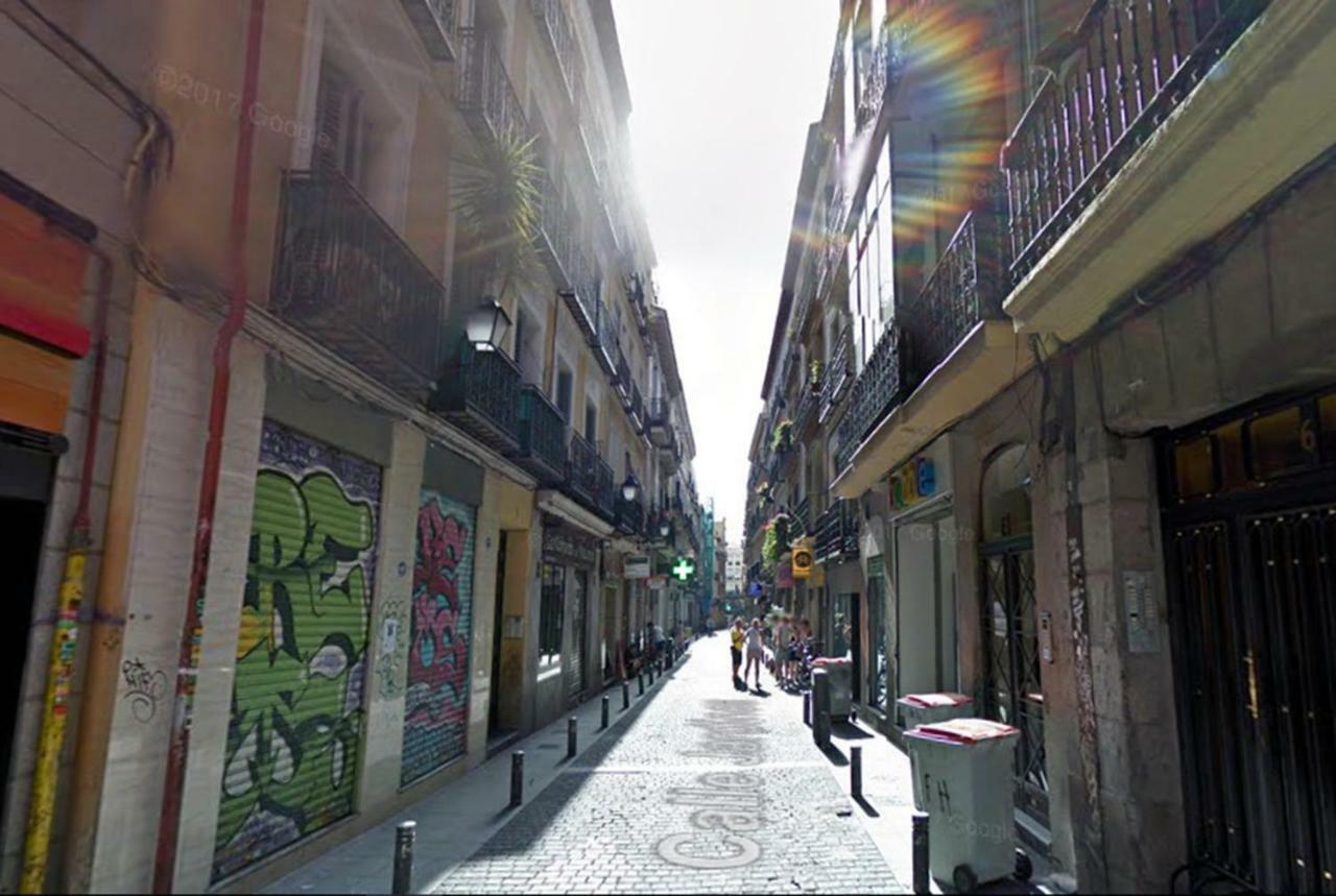 Atico En El Centro De Madrid - Calle Jardines Екстериор снимка